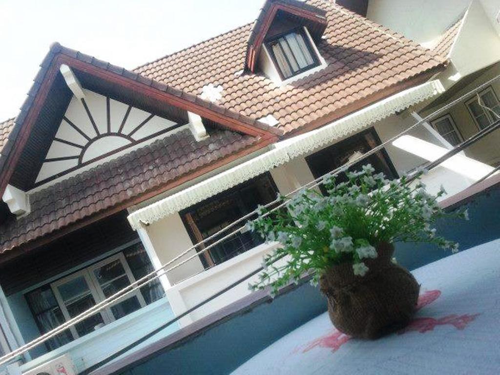 Nilawan Guesthouse HHQ Exterior foto